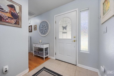 Enjoy peaceful golf course living in this beautifully maintained on Oak Tree Country Club in California - for sale on GolfHomes.com, golf home, golf lot