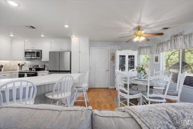 Enjoy peaceful golf course living in this beautifully maintained on Oak Tree Country Club in California - for sale on GolfHomes.com, golf home, golf lot