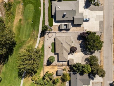 Enjoy peaceful golf course living in this beautifully maintained on Oak Tree Country Club in California - for sale on GolfHomes.com, golf home, golf lot