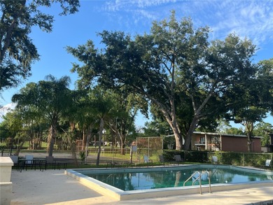 Come see this beautiful townhome style 2 story condo! you will on Lone Palm Golf Club in Florida - for sale on GolfHomes.com, golf home, golf lot