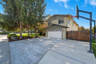 Beautiful two-story home in the heart of the Meadow Springs Golf on Meadow Springs Country Club in Washington - for sale on GolfHomes.com, golf home, golf lot