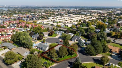 Beautiful two-story home in the heart of the Meadow Springs Golf on Meadow Springs Country Club in Washington - for sale on GolfHomes.com, golf home, golf lot