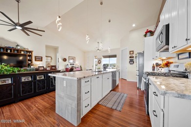 Private Lake use rights, Starry skies, little traffic, quiet on Silver Creek Golf Club in Arizona - for sale on GolfHomes.com, golf home, golf lot