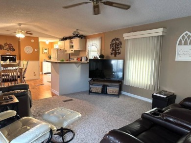 2023 AC UNIT! MOTIVATED SELLER! BEAUTIFULLY MAINTAINED 2-BEDROOM on Anglers Green Golf Course in Florida - for sale on GolfHomes.com, golf home, golf lot