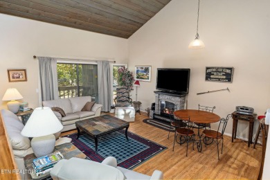 This fully furnished 2-bedroom, 2-bath condo is a great on Druid Hills Golf Club in Tennessee - for sale on GolfHomes.com, golf home, golf lot