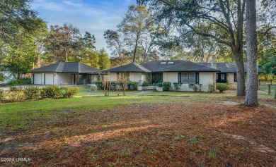 Stunning Sprawling Ranch Home on the Golf Course! Discover your on Ladys Island Country Club in South Carolina - for sale on GolfHomes.com, golf home, golf lot