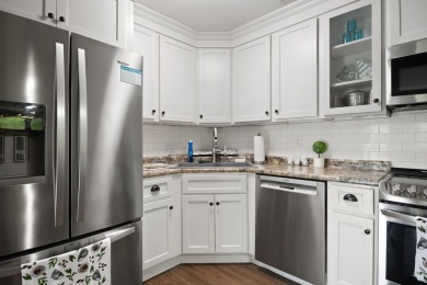Spacious Lakeview Upper level 3 bedroom 2 full bath condo on Woodson Bend Resort in Kentucky - for sale on GolfHomes.com, golf home, golf lot