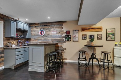 It's everything you've been dreaming of! Large trees, gorgeous on Oak Hill Golf Club in Minnesota - for sale on GolfHomes.com, golf home, golf lot