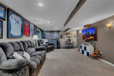 It's everything you've been dreaming of! Large trees, gorgeous on Oak Hill Golf Club in Minnesota - for sale on GolfHomes.com, golf home, golf lot