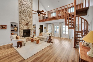 ABSOLUTELY STUNNING DESIGNER'S PERSONAL HOME ALONG THE GOLF on Green Tree Country Club in Texas - for sale on GolfHomes.com, golf home, golf lot