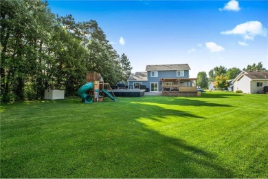 It's everything you've been dreaming of! Large trees, gorgeous on Oak Hill Golf Club in Minnesota - for sale on GolfHomes.com, golf home, golf lot