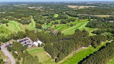 It's everything you've been dreaming of! Large trees, gorgeous on Oak Hill Golf Club in Minnesota - for sale on GolfHomes.com, golf home, golf lot