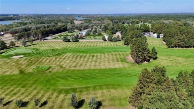 It's everything you've been dreaming of! Large trees, gorgeous on Oak Hill Golf Club in Minnesota - for sale on GolfHomes.com, golf home, golf lot