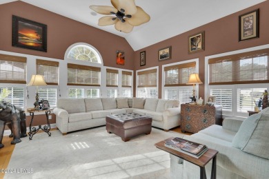 Enjoy this INCREDIBLY UPDATED 3BR/2.5BA Berkley model end-unit on Hampton Hall Club in South Carolina - for sale on GolfHomes.com, golf home, golf lot