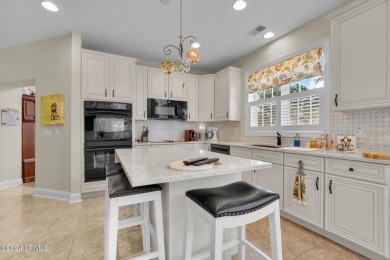 Enjoy this INCREDIBLY UPDATED 3BR/2.5BA Berkley model end-unit on Hampton Hall Club in South Carolina - for sale on GolfHomes.com, golf home, golf lot