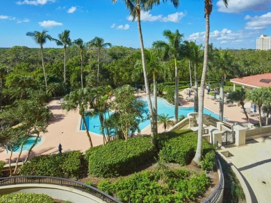 C12953 A single family home in pristine condition with a on The Colony Golf and Country Club in Florida - for sale on GolfHomes.com, golf home, golf lot
