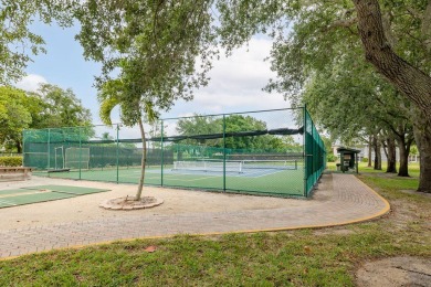 Charming 1BR/1BA condo in the desirable 55+ Little Club on The Little Club in Florida - for sale on GolfHomes.com, golf home, golf lot