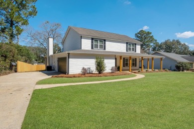 OPEN SUNDAY 2-4PM Step into the perfect blend of classic on Killearn Country Club and Inn in Florida - for sale on GolfHomes.com, golf home, golf lot