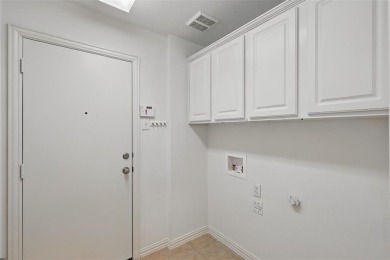 *** 15K PRICE REDUCTION *** - This 1.5 Storey Highland Home is on Lantana Golf Club in Texas - for sale on GolfHomes.com, golf home, golf lot