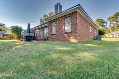 Pristine home in the heart of Castlewoods, at 213 Boxwood Circle on Castlewoods Golf Club in Mississippi - for sale on GolfHomes.com, golf home, golf lot