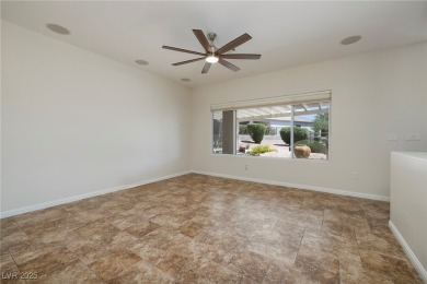 Welcome Home to this popular Washington floor plan in Sun City on Revere Golf Club in Nevada - for sale on GolfHomes.com, golf home, golf lot