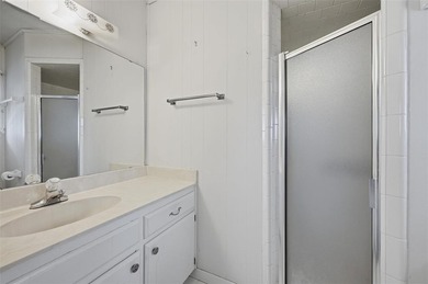 Great potential in this three-bedroom, two-bath golf course on Lake Kiowa Golf Course in Texas - for sale on GolfHomes.com, golf home, golf lot