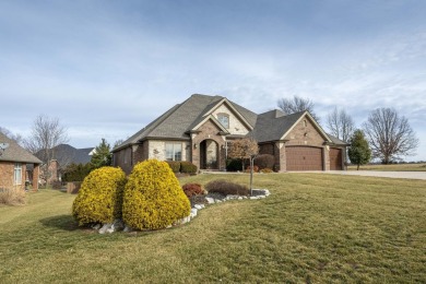 Welcome to 3279 W Ridge Run, a beautifully maintained 4-bed, 2 on Rivercut Golf Course in Missouri - for sale on GolfHomes.com, golf home, golf lot