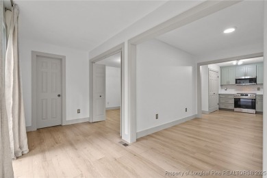 Don't miss this chance to own a charming and fully updated on The National Golf Club in North Carolina - for sale on GolfHomes.com, golf home, golf lot