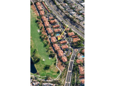 Welcome to this charming ground-level 2-bedroom, 2-bath condo on The Newport Beach Country Club in California - for sale on GolfHomes.com, golf home, golf lot