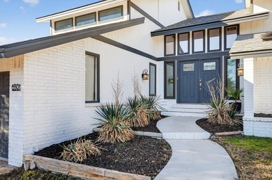 Uniquely contemporary tri-level home offering 5 bedrooms, 4.5 on Green Tree Country Club in Texas - for sale on GolfHomes.com, golf home, golf lot