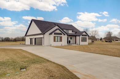 Open THIS Sunday, March 2nd from 2pm to 4pm!  Rare opportunity on Silo Ridge Golf and Country Club in Missouri - for sale on GolfHomes.com, golf home, golf lot