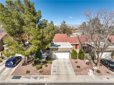 PRIDE OF OWNERSHIP SHOWS WITH THIS QUIET TOWNHOME IN PRESTIGIOUS on Highland Falls Golf Club in Nevada - for sale on GolfHomes.com, golf home, golf lot