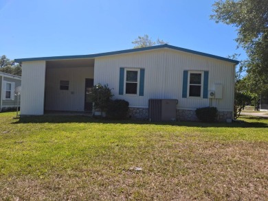 Peaceful 2BR/2BA Home | 1,144 Sq. Ft. | Backs to Ocala Forest - on Rolling Greens Executive Golf Community in Florida - for sale on GolfHomes.com, golf home, golf lot