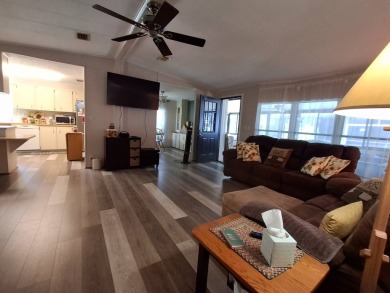 Peaceful 2BR/2BA Home | 1,144 Sq. Ft. | Backs to Ocala Forest - on Rolling Greens Executive Golf Community in Florida - for sale on GolfHomes.com, golf home, golf lot
