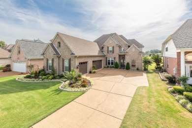 Better than NEW! Stunning 5 Bed/2.5 bath 3500+/- sq ft. home on on Fair Oaks Golf Club in Tennessee - for sale on GolfHomes.com, golf home, golf lot