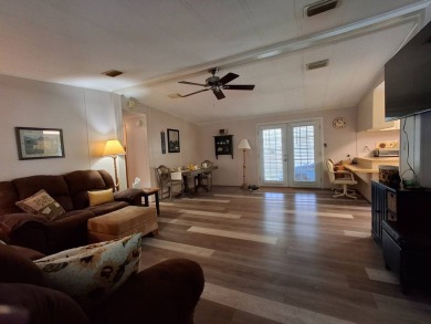 Peaceful 2BR/2BA Home | 1,144 Sq. Ft. | Backs to Ocala Forest - on Rolling Greens Executive Golf Community in Florida - for sale on GolfHomes.com, golf home, golf lot
