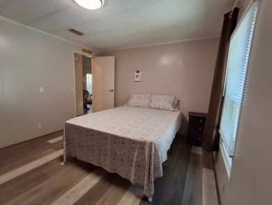 Peaceful 2BR/2BA Home | 1,144 Sq. Ft. | Backs to Ocala Forest - on Rolling Greens Executive Golf Community in Florida - for sale on GolfHomes.com, golf home, golf lot