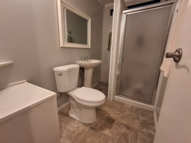 Peaceful 2BR/2BA Home | 1,144 Sq. Ft. | Backs to Ocala Forest - on Rolling Greens Executive Golf Community in Florida - for sale on GolfHomes.com, golf home, golf lot