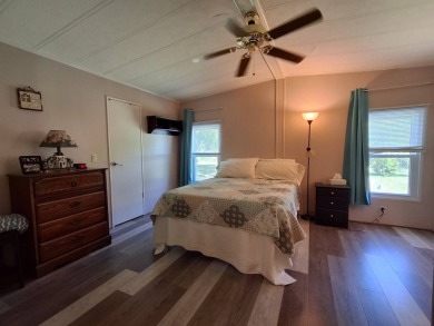 Peaceful 2BR/2BA Home | 1,144 Sq. Ft. | Backs to Ocala Forest - on Rolling Greens Executive Golf Community in Florida - for sale on GolfHomes.com, golf home, golf lot