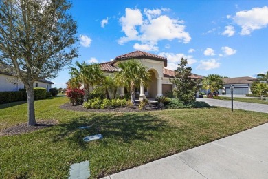 Estate home minutes from Florida beaches - The Toscana Grande on Lakewood National Golf Club in Florida - for sale on GolfHomes.com, golf home, golf lot