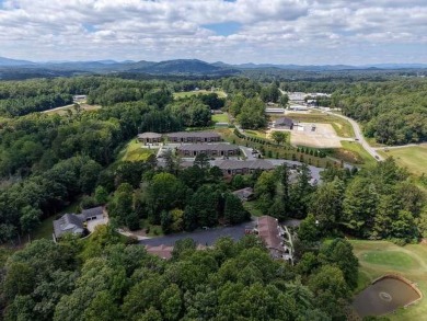 Welcome to this beautifully renovated townhome offering a on  in Georgia - for sale on GolfHomes.com, golf home, golf lot