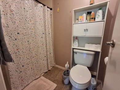 Peaceful 2BR/2BA Home | 1,144 Sq. Ft. | Backs to Ocala Forest - on Rolling Greens Executive Golf Community in Florida - for sale on GolfHomes.com, golf home, golf lot