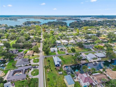 Waterfront Perfection in the Heart of Crystal River! Completely on Plantation Inn and Golf Resort  in Florida - for sale on GolfHomes.com, golf home, golf lot
