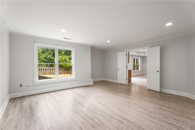 This well-maintained, move-in-ready home in the Glens section of on Horseshoe Bend Country Club in Georgia - for sale on GolfHomes.com, golf home, golf lot