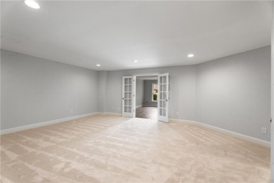 This well-maintained, move-in-ready home in the Glens section of on Horseshoe Bend Country Club in Georgia - for sale on GolfHomes.com, golf home, golf lot