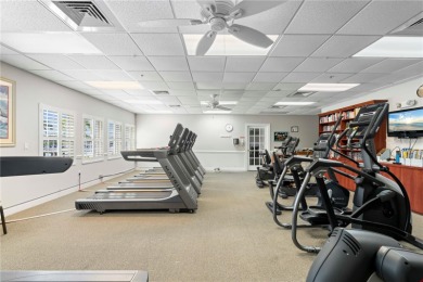 LIVE LIKE YOU'RE ON VACATION IN THE GATED COMMUNITY OF KINGS on Kings Gate Golf Club in Florida - for sale on GolfHomes.com, golf home, golf lot