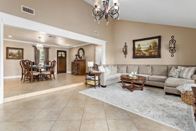Enjoy lakefront living in this beautifully remodeled 3 bed, 2.5 on Wildwood Golf Course in Texas - for sale on GolfHomes.com, golf home, golf lot
