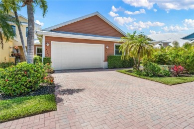Move In Ready Single Story Villa offering 3 Bedrooms plus a Den on Oak Harbor Country Club in Florida - for sale on GolfHomes.com, golf home, golf lot