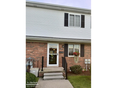 Gorgeous remodeled and well-maintained townhouse style condo on Marysville Golf Course in Michigan - for sale on GolfHomes.com, golf home, golf lot