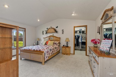 This 4-bedroom, 2-bath home is located in the prestigious on Lakeview Golf Club in Idaho - for sale on GolfHomes.com, golf home, golf lot